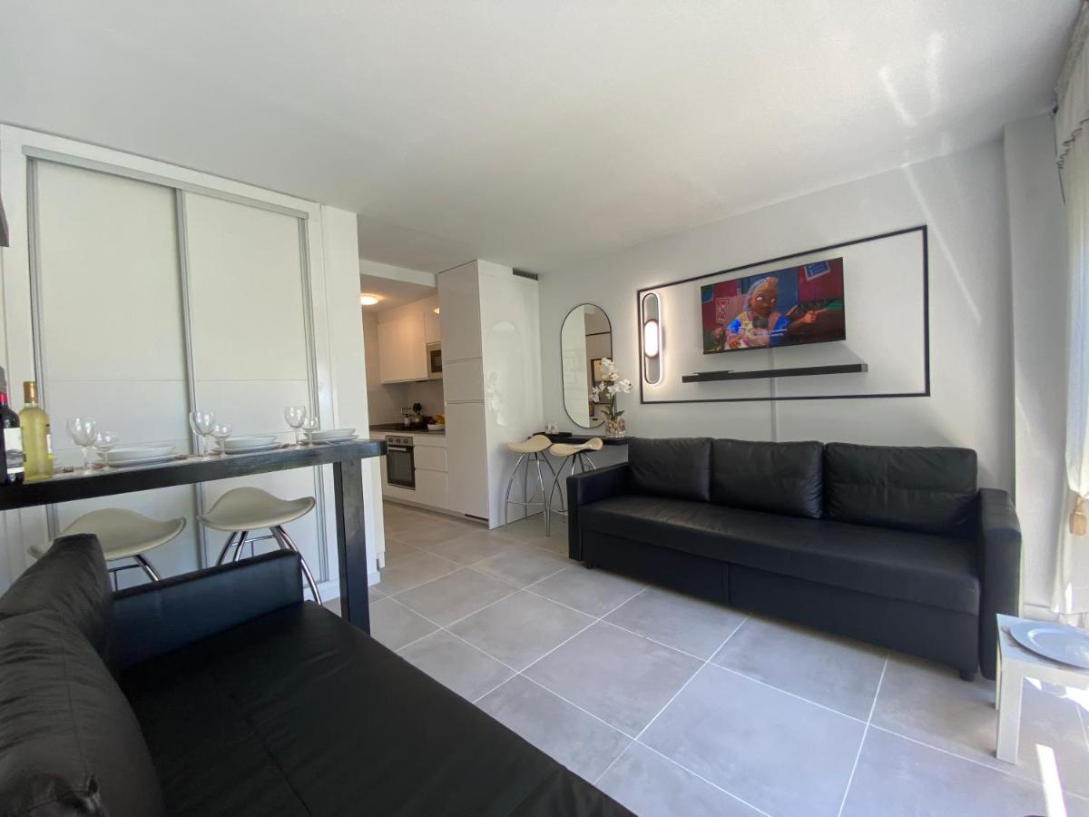 Modern Sea View Studio In Benal Beach Benalmádena Exterior foto